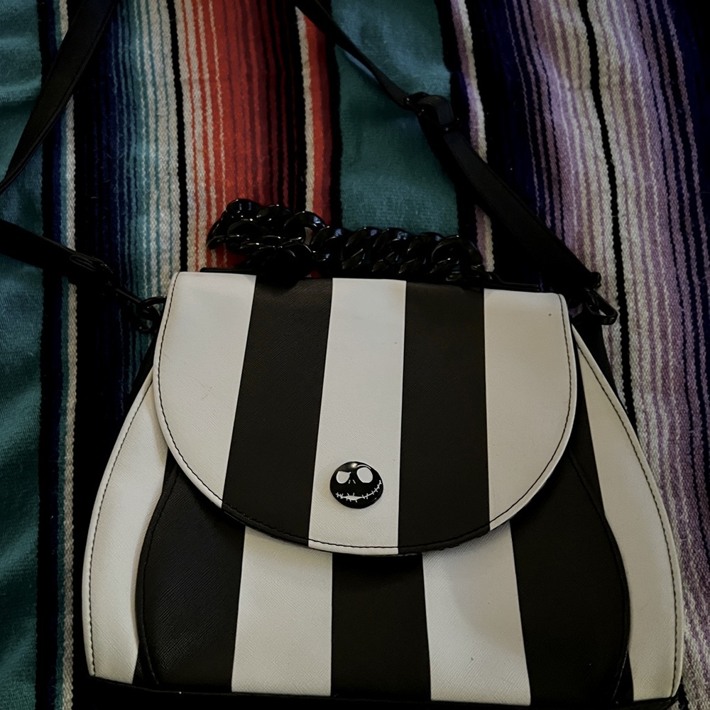 Disney The nightmare before Christmas clean inside no rips nor tearing